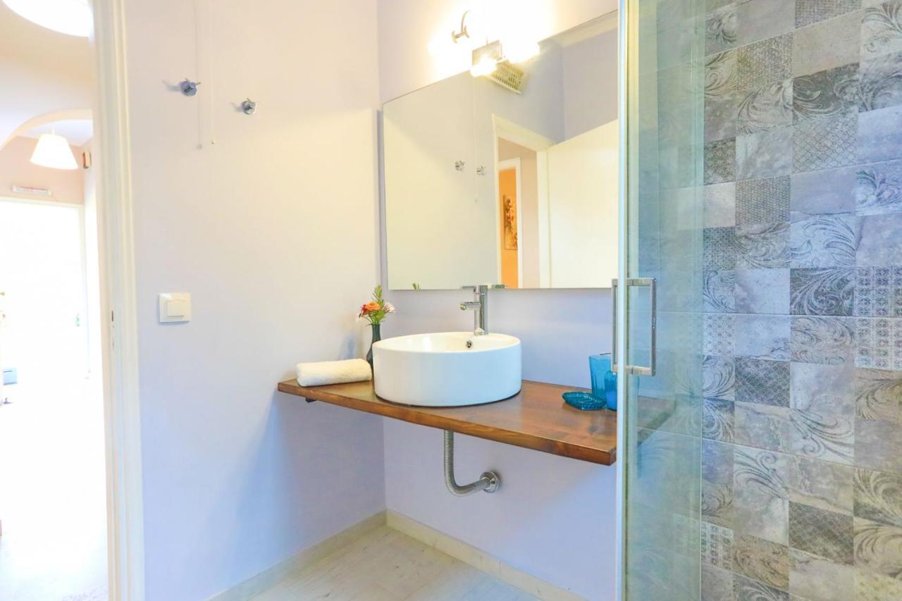 Villa Valentina Peritheia Екстериор снимка